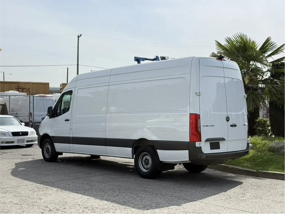 2023 Mercedes-Benz VS30 Sprinter - Image 5 of 20