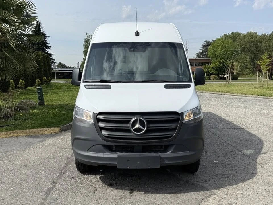 2023 Mercedes-Benz VS30 Sprinter - Image 11 of 20