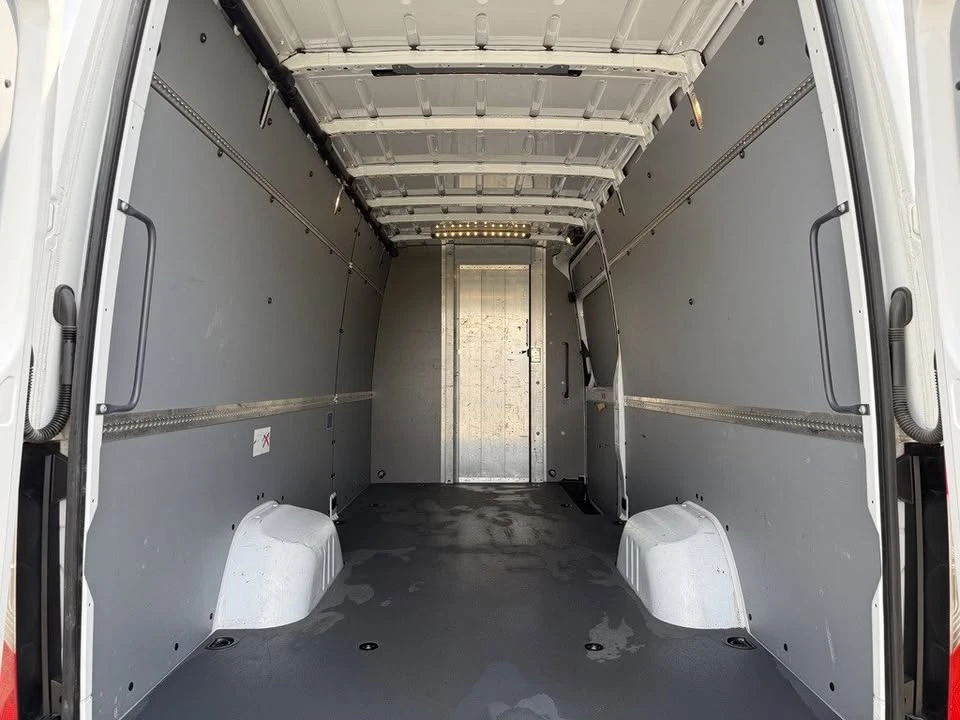 2023 Mercedes-Benz VS30 Sprinter - Image 6 of 20