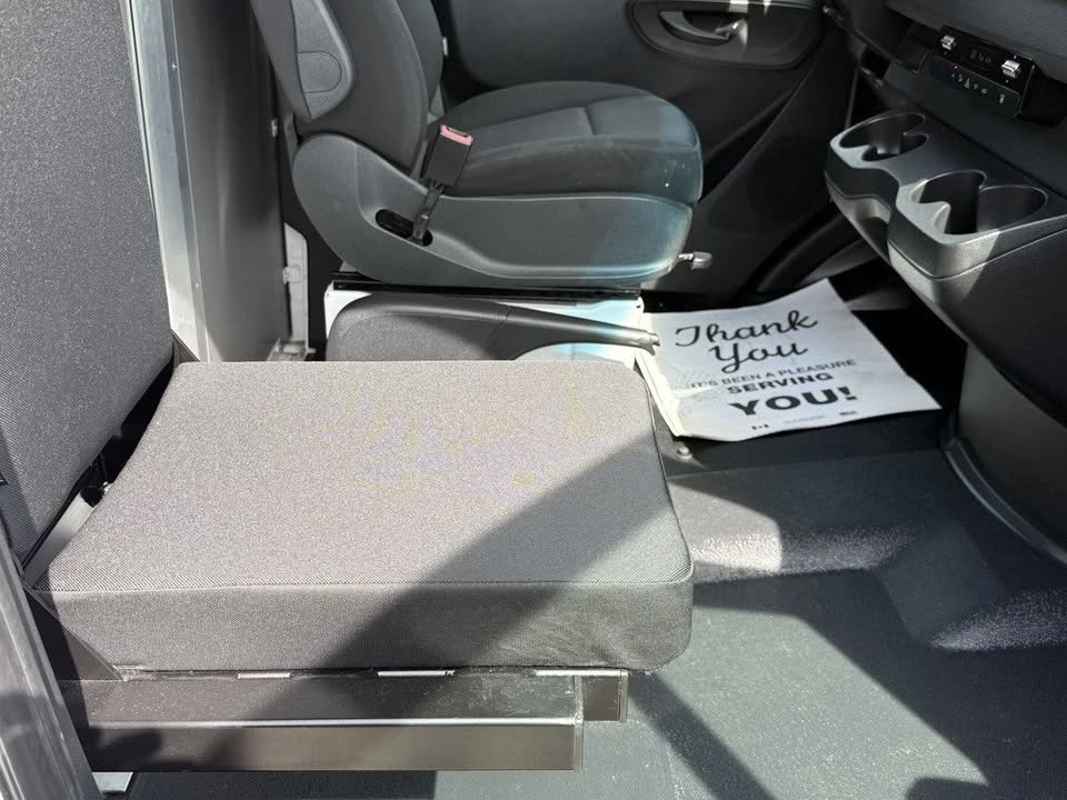 2023 Mercedes-Benz VS30 Sprinter - Image 17 of 20