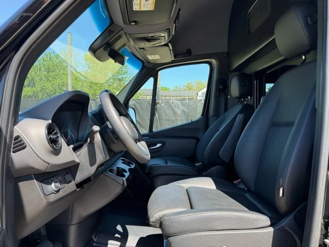 2023 Mercedes-Benz VS30 Sprinter - Image 12 of 21
