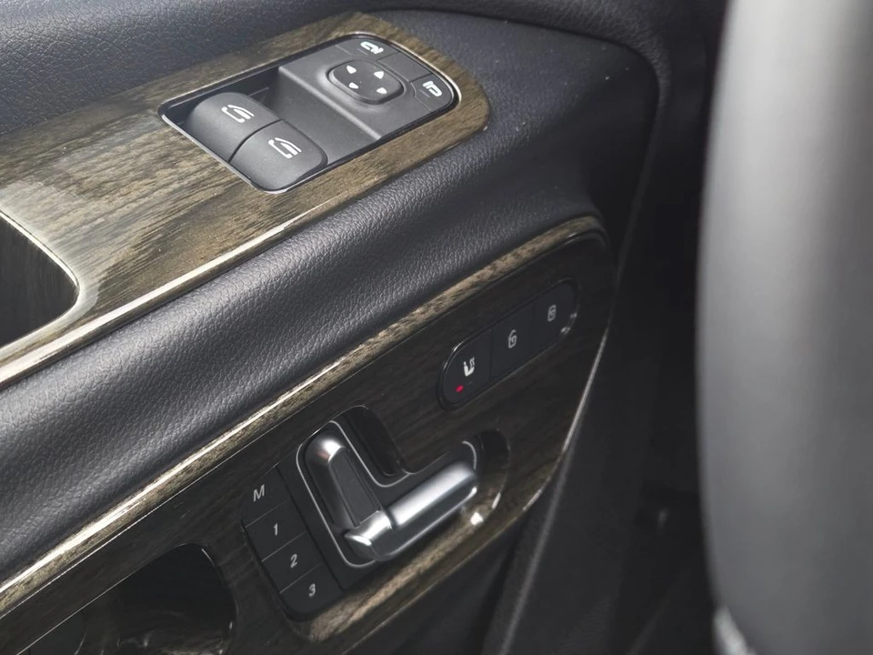 2023 Mercedes-Benz VS30 Sprinter - Image 16 of 21