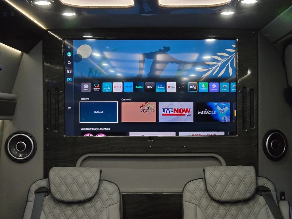 2023 Mercedes-Benz VS30 Sprinter - Image 6 of 21