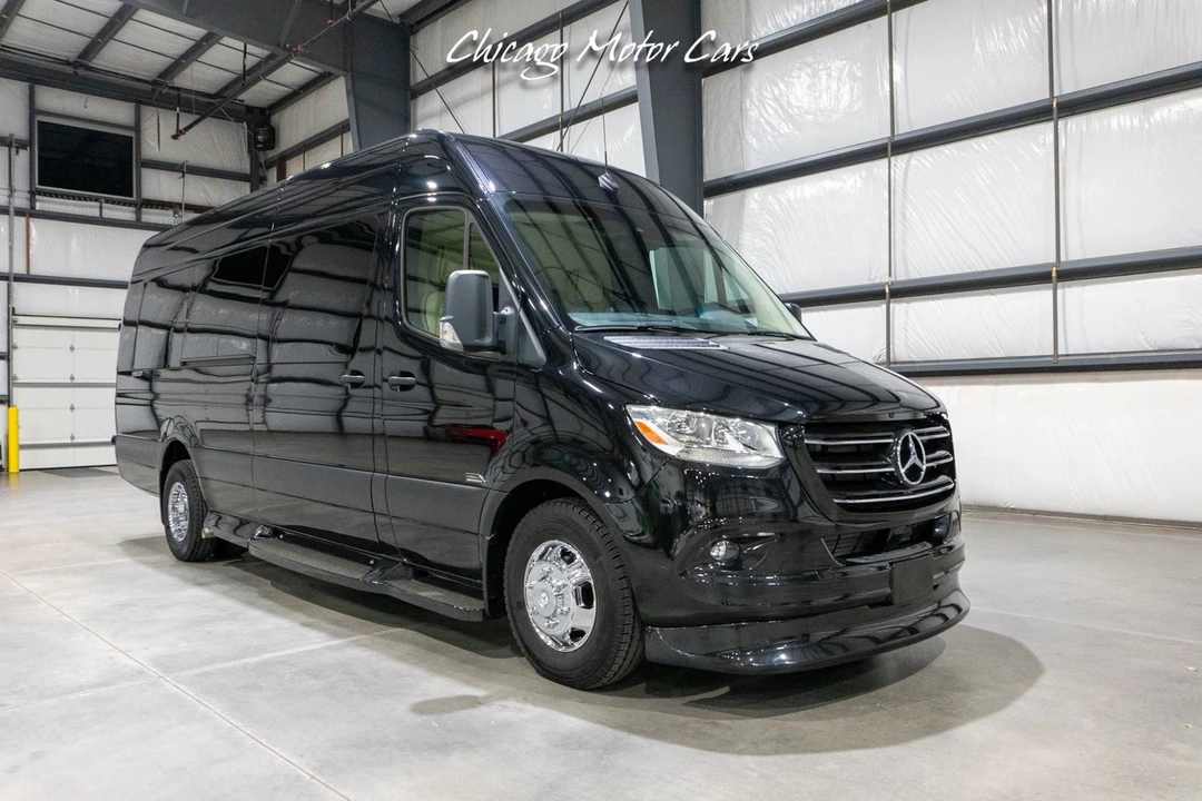 2023 Mercedes-Benz VS30 Sprinter - Image 5 of 12
