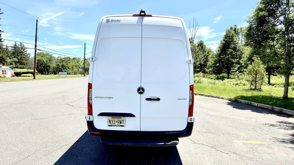 2023 Mercedes-Benz VS30 Sprinter - Image 3 of 11