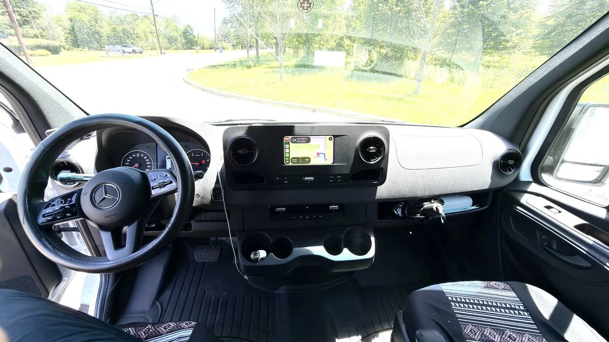 2023 Mercedes-Benz VS30 Sprinter - Image 10 of 11