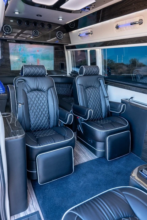 2023 Mercedes-Benz VS30 Sprinter - Image 10 of 10