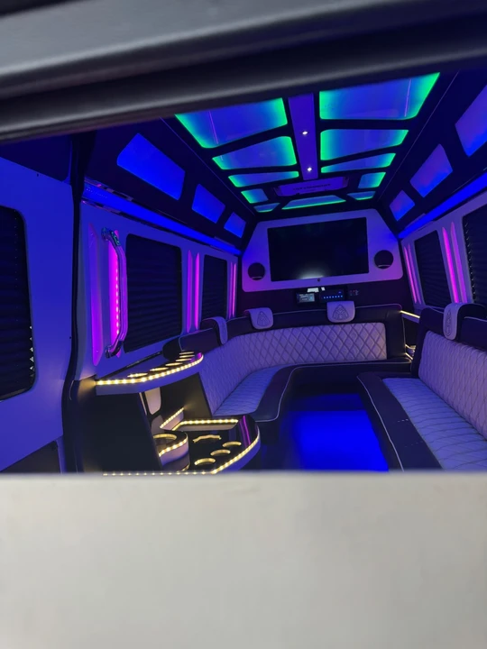 2023 Mercedes-Benz VS30 Sprinter - Image 20 of 21