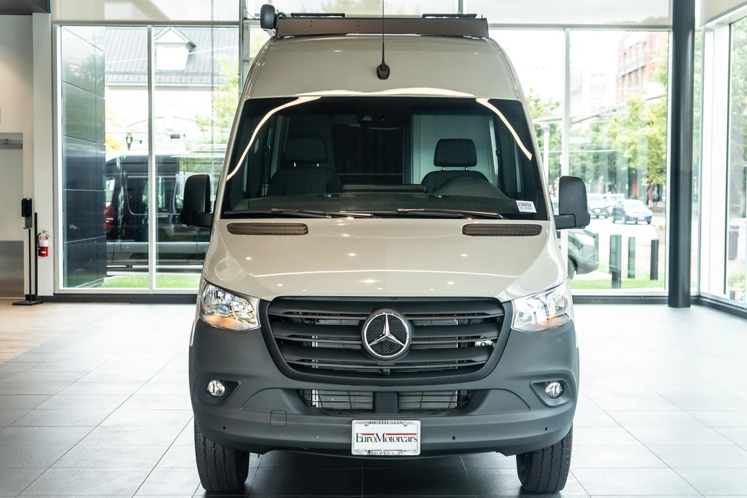 2023 Mercedes-Benz VS30 Sprinter - Image 6 of 31