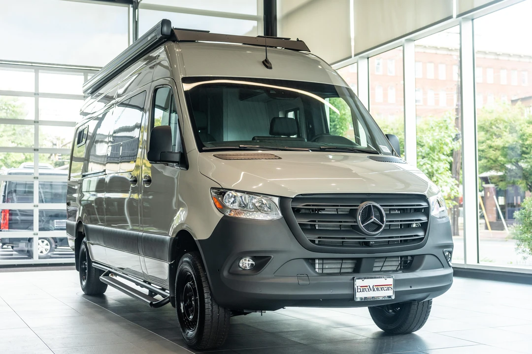 2023 Mercedes-Benz VS30 Sprinter - Image 11 of 31