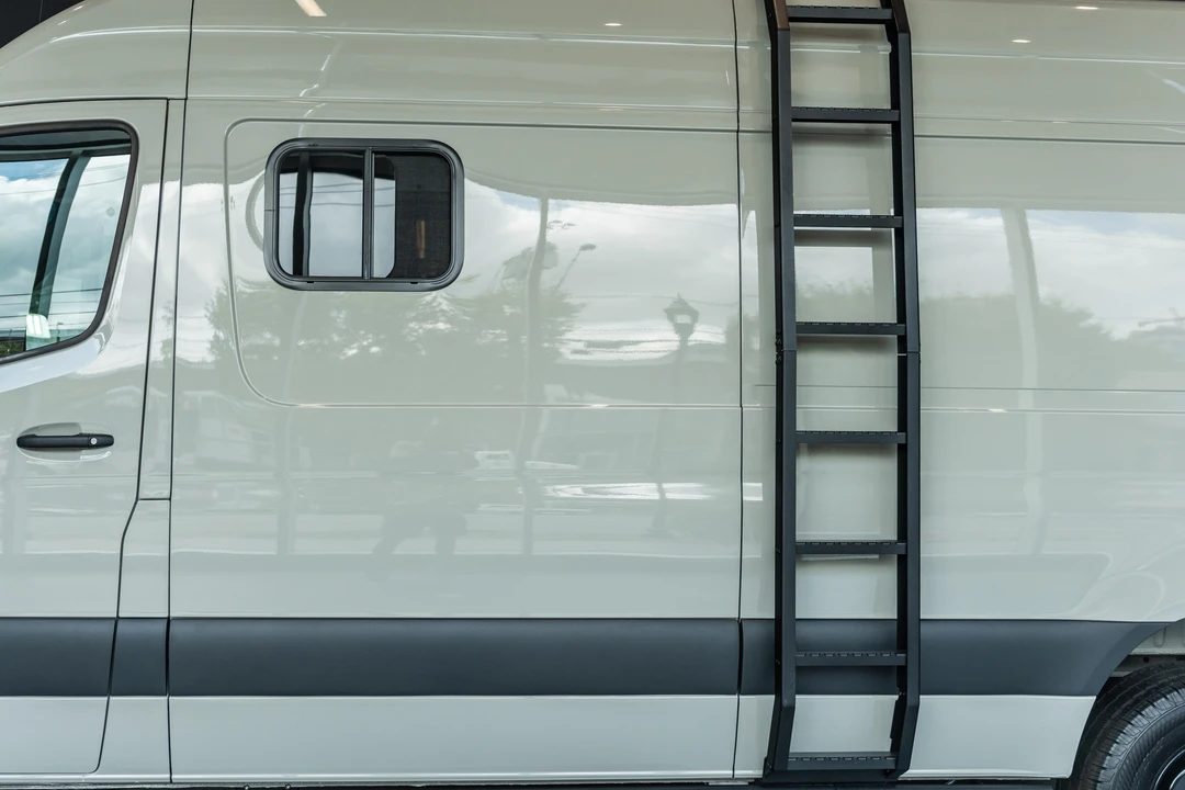2023 Mercedes-Benz VS30 Sprinter - Image 22 of 31