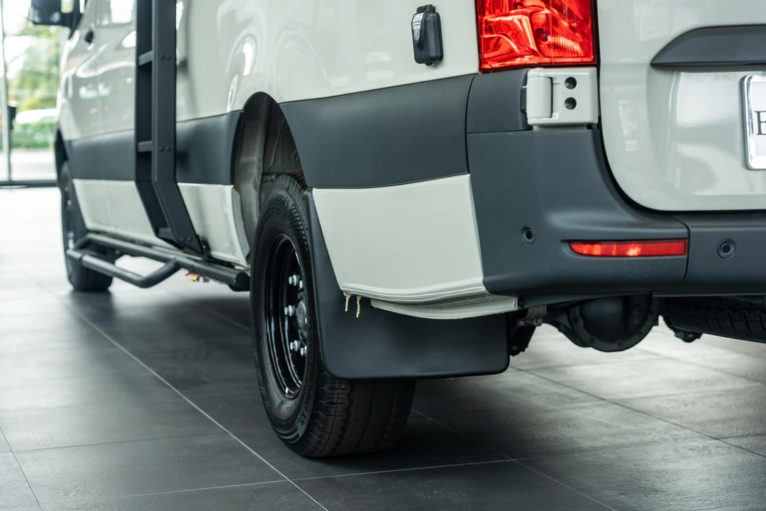 2023 Mercedes-Benz VS30 Sprinter - Image 24 of 31