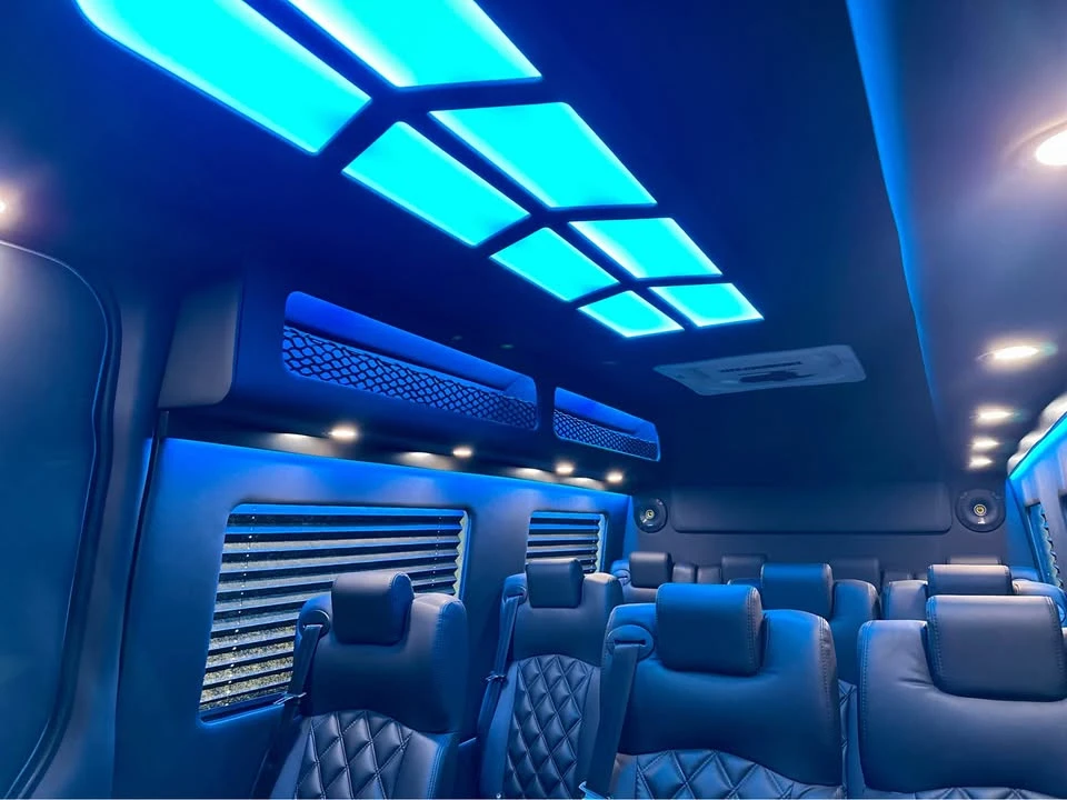 2023 Mercedes-Benz VS30 Sprinter - Image 14 of 14