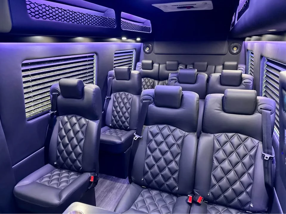 2023 Mercedes-Benz VS30 Sprinter - Image 8 of 14