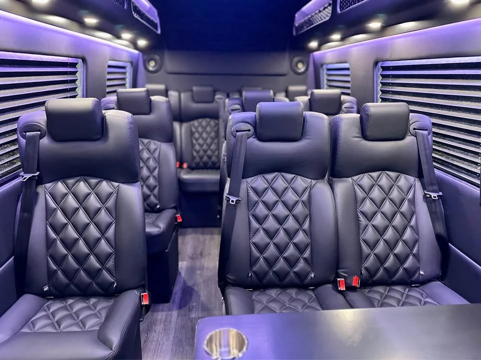 2023 Mercedes-Benz VS30 Sprinter - Image 9 of 14