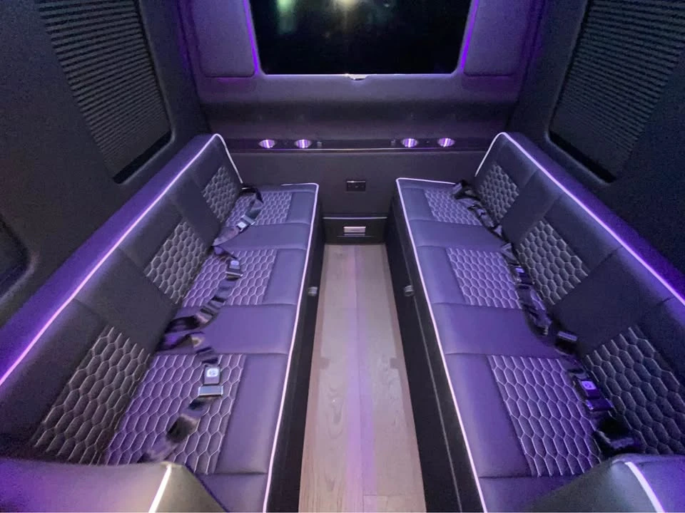 2023 Mercedes-Benz VS30 Sprinter - Image 15 of 19