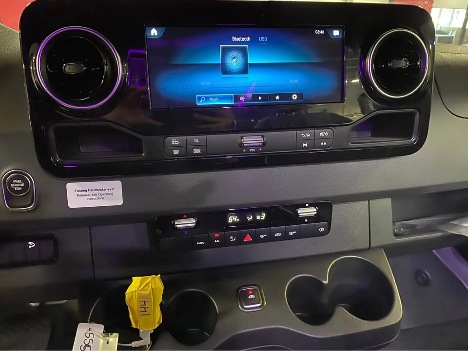 2023 Mercedes-Benz VS30 Sprinter - Image 18 of 19