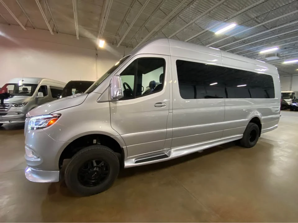 2023 Mercedes-Benz VS30 Sprinter - Image 4 of 19