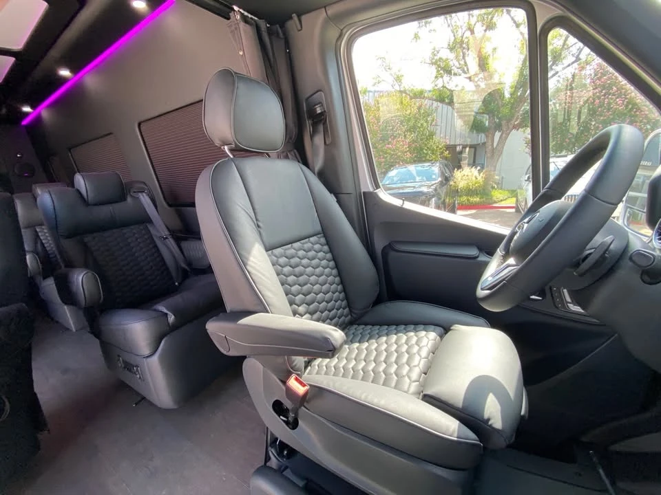 2023 Mercedes-Benz VS30 Sprinter - Image 14 of 20