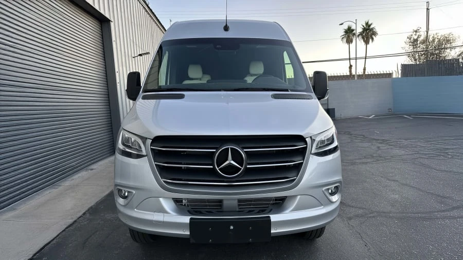 2023 Mercedes-Benz VS30 Sprinter - Image 4 of 31