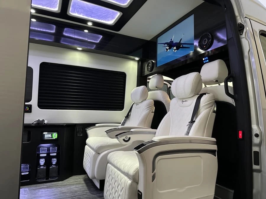 2023 Mercedes-Benz VS30 Sprinter - Image 20 of 31