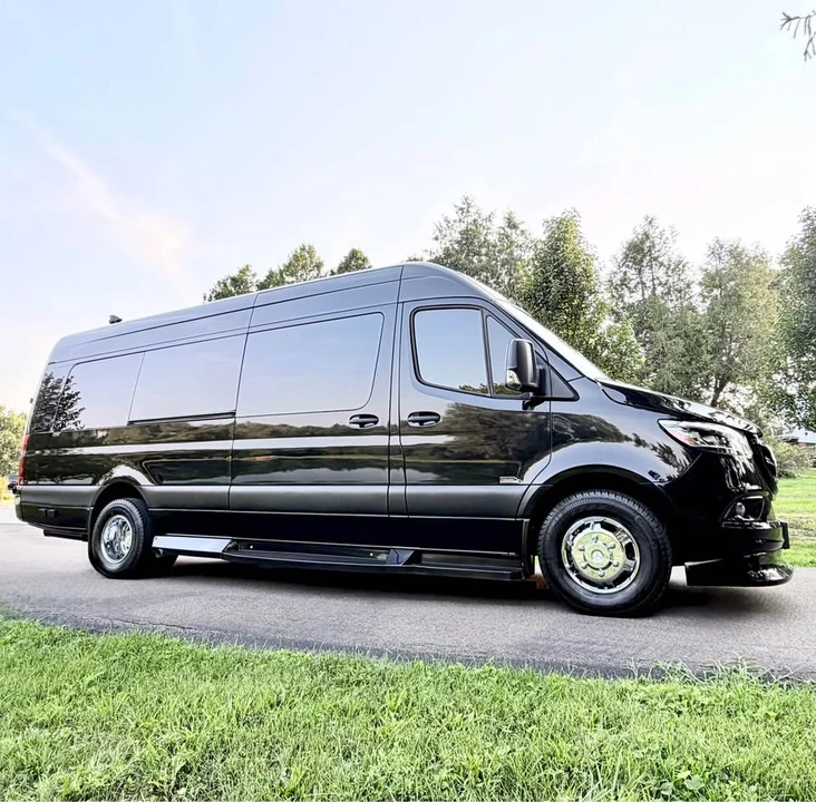2023 Mercedes-Benz VS30 Sprinter - Image 7 of 20