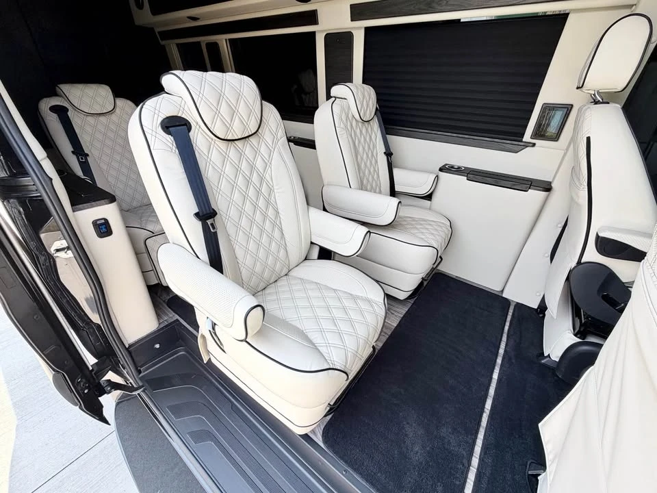 2023 Mercedes-Benz VS30 Sprinter - Image 14 of 20
