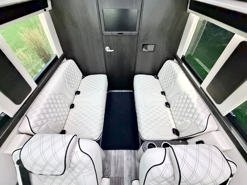 2023 Mercedes-Benz VS30 Sprinter - Image 19 of 20