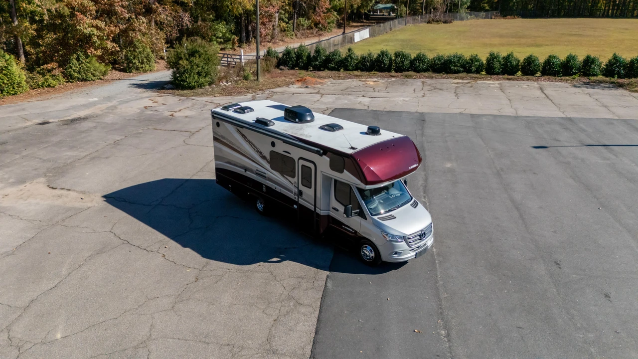 2023 Mercedes-Benz VS30 Sprinter - Image 18 of 31