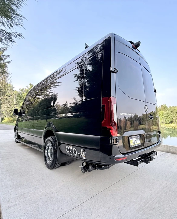 2023 Mercedes-Benz VS30 Sprinter - Image 13 of 31