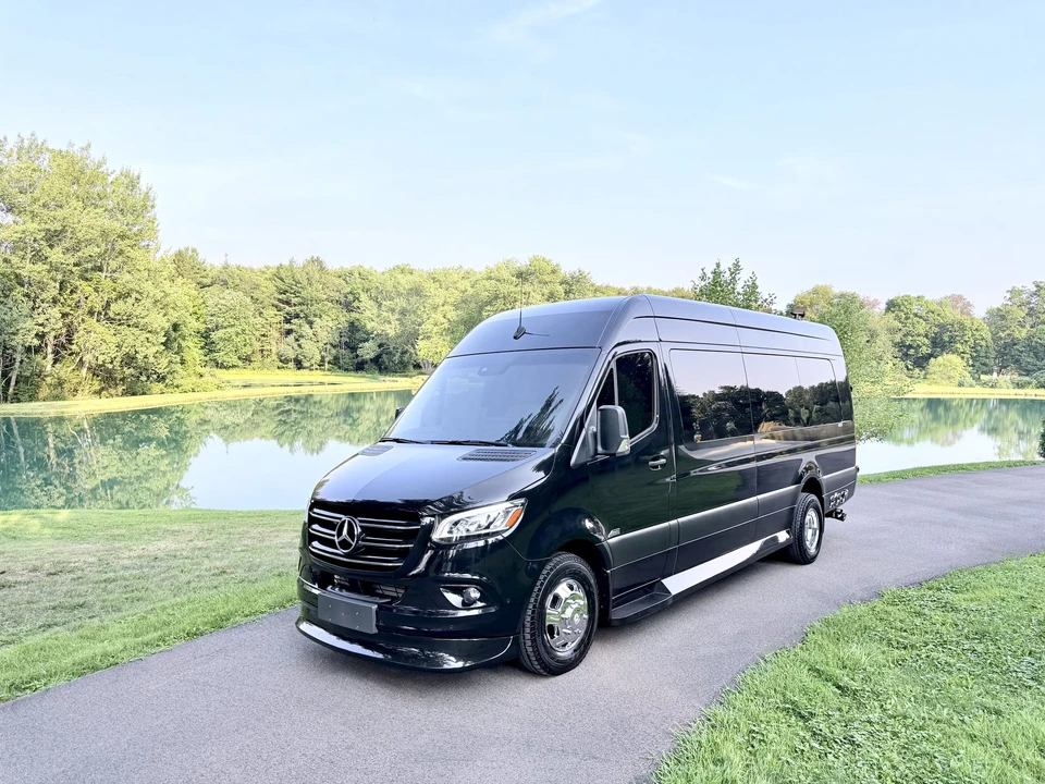 2023 Mercedes-Benz VS30 Sprinter - Image 4 of 31