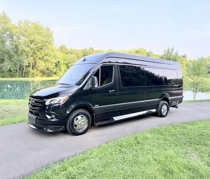 2023 Mercedes-Benz VS30 Sprinter - Image 7 of 31