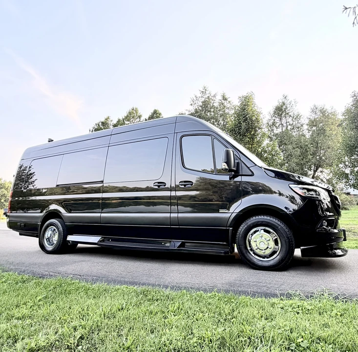 2023 Mercedes-Benz VS30 Sprinter - Image 19 of 31