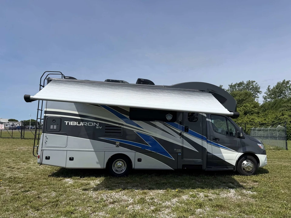 2023 Mercedes-Benz VS30 Sprinter - Image 12 of 31