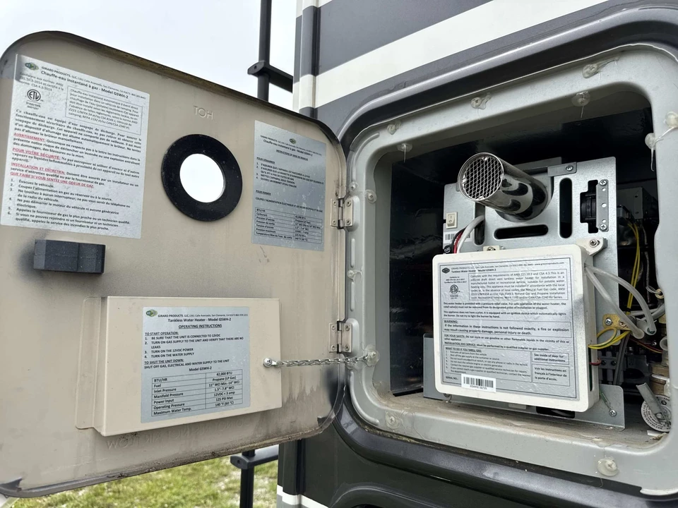 2023 Mercedes-Benz VS30 Sprinter - Image 23 of 31