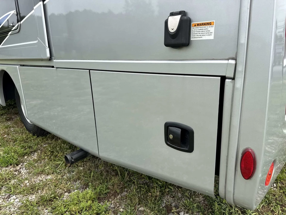 2023 Mercedes-Benz VS30 Sprinter - Image 24 of 31