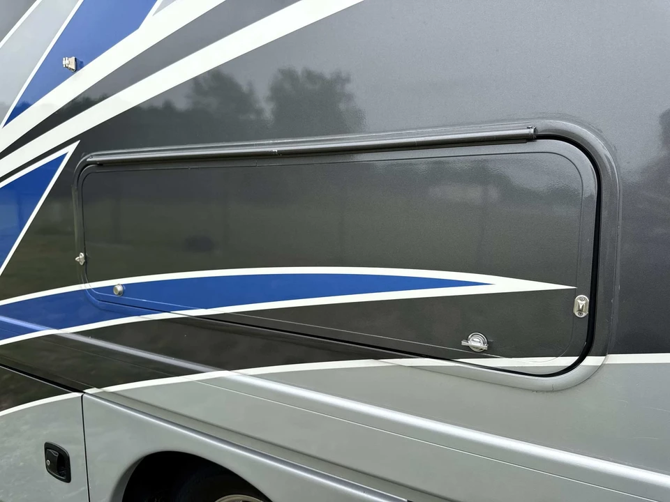 2023 Mercedes-Benz VS30 Sprinter - Image 21 of 31