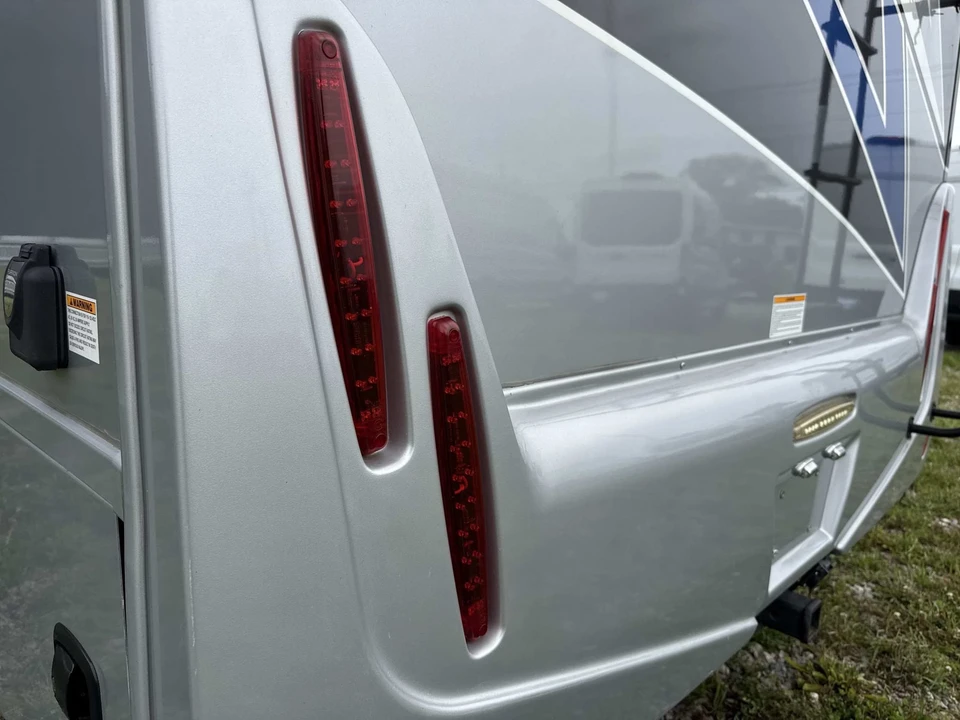 2023 Mercedes-Benz VS30 Sprinter - Image 16 of 31