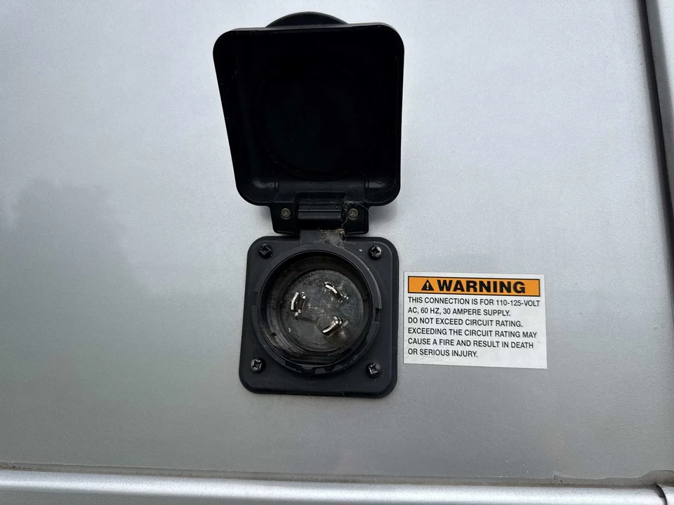 2023 Mercedes-Benz VS30 Sprinter - Image 28 of 31