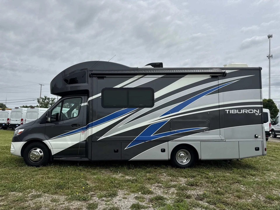 2023 Mercedes-Benz VS30 Sprinter - Image 8 of 31