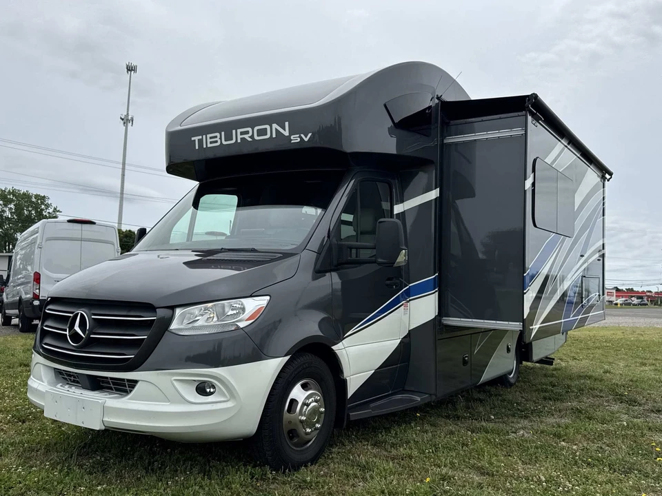 2023 Mercedes-Benz VS30 Sprinter - Image 10 of 31