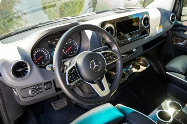 2023 Mercedes-Benz VS30 Sprinter - Image 6 of 9
