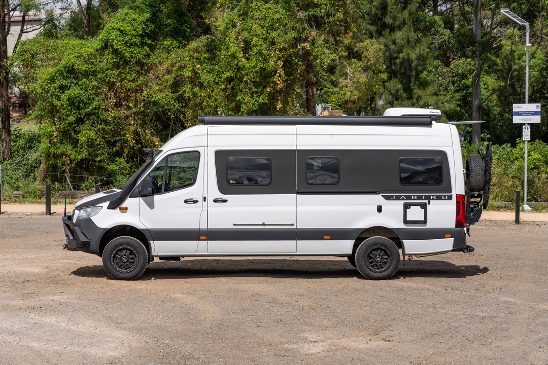 2023 Mercedes-Benz VS30 Sprinter - Image 16 of 31