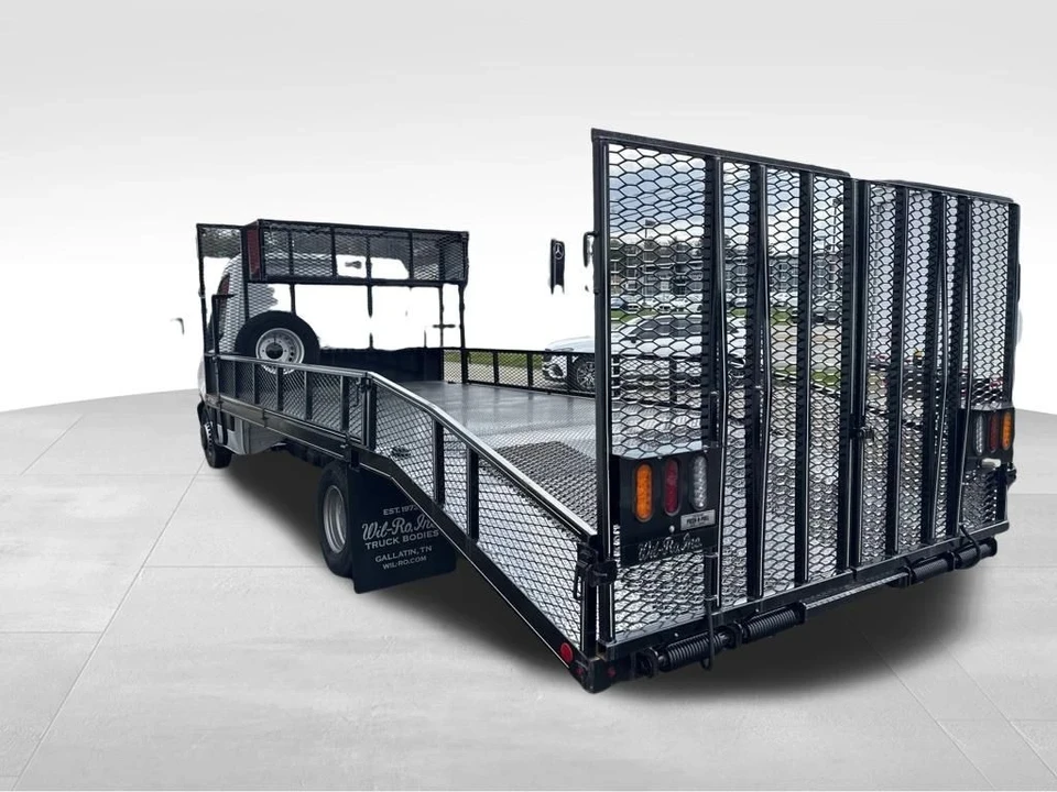 2023 Mercedes-Benz VS30 Sprinter - Image 14 of 15