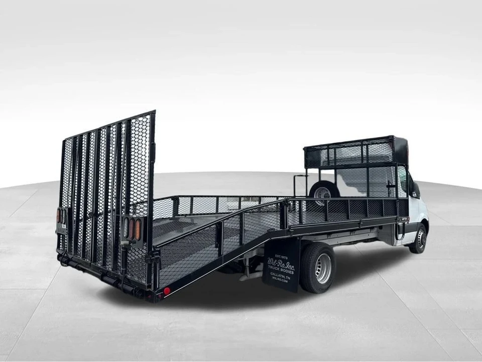 2023 Mercedes-Benz VS30 Sprinter - Image 10 of 12