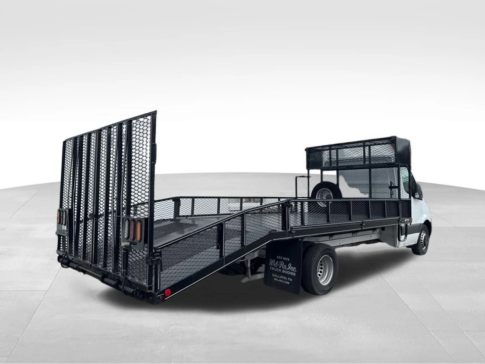2023 Mercedes-Benz VS30 Sprinter - Image 10 of 15