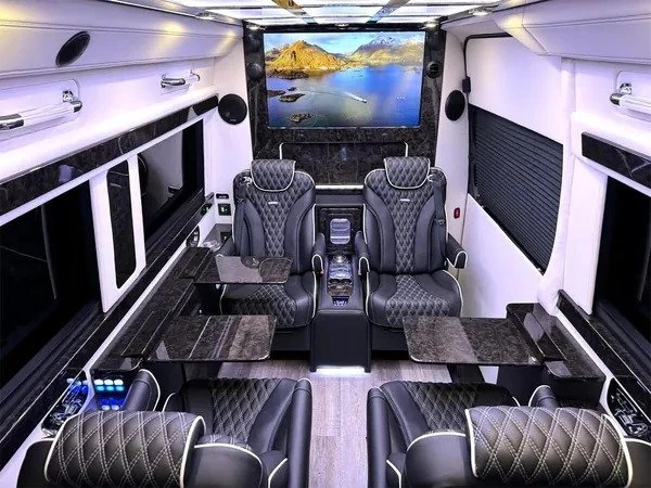 2023 Mercedes-Benz VS30 Sprinter - Image 14 of 20