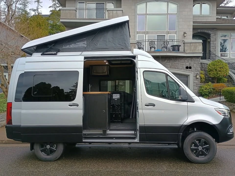 2023 Mercedes-Benz VS30 Sprinter - Image 12 of 20