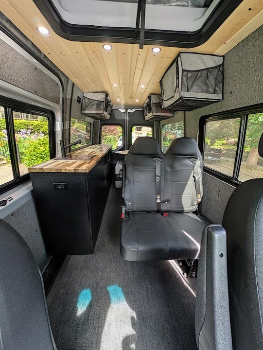 2023 Mercedes-Benz VS30 Sprinter - Image 10 of 20