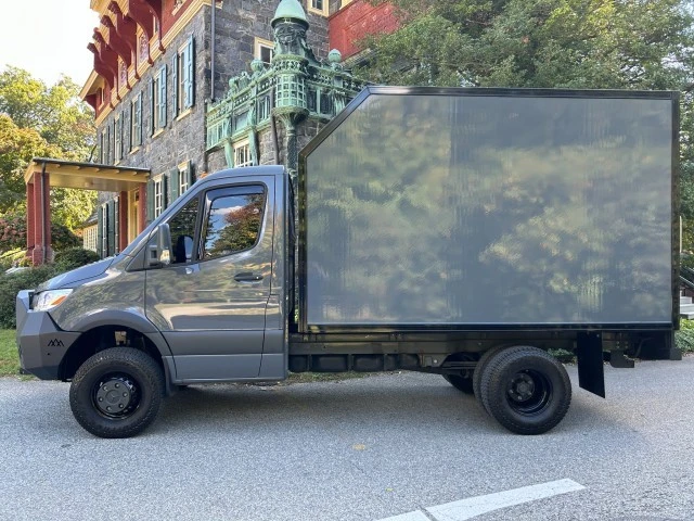 2023 Mercedes-Benz VS30 Sprinter - Image 2 of 31